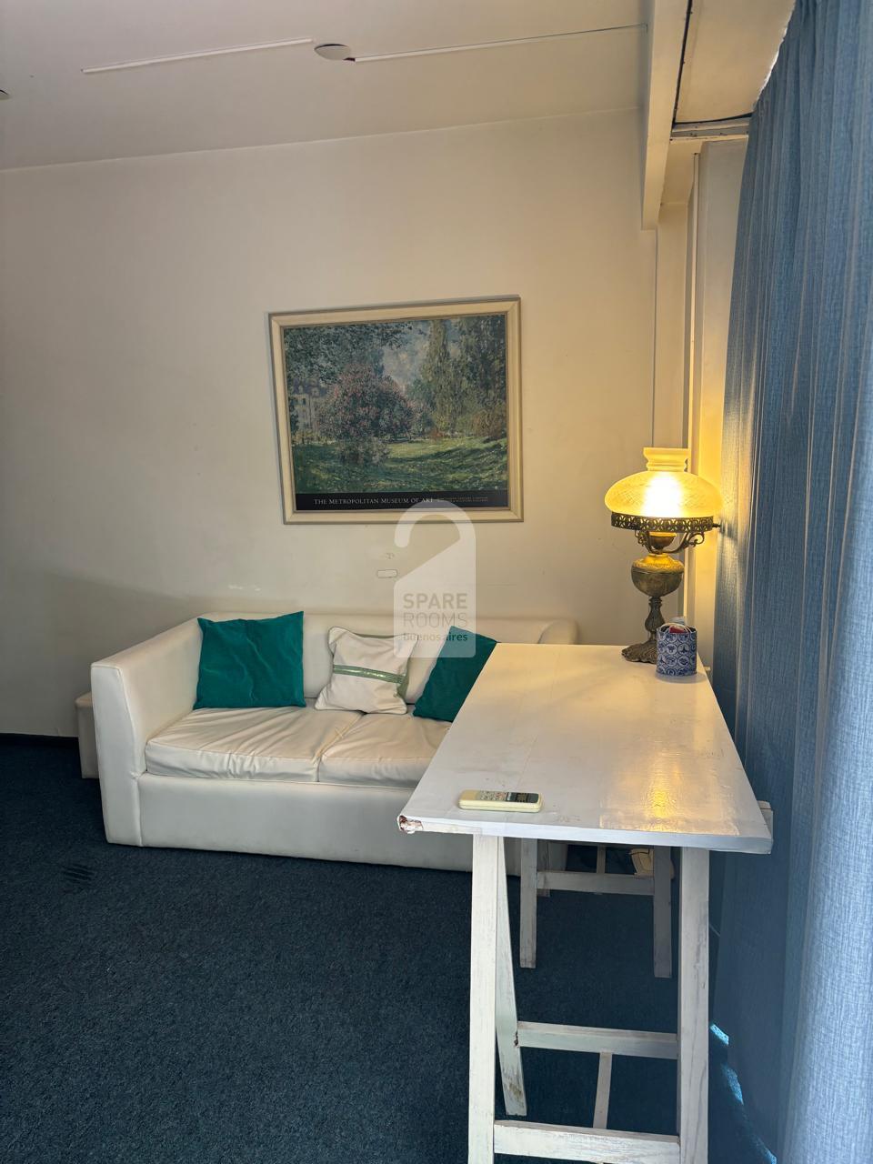 Single and private room for rent for students in Buenos Aires 
