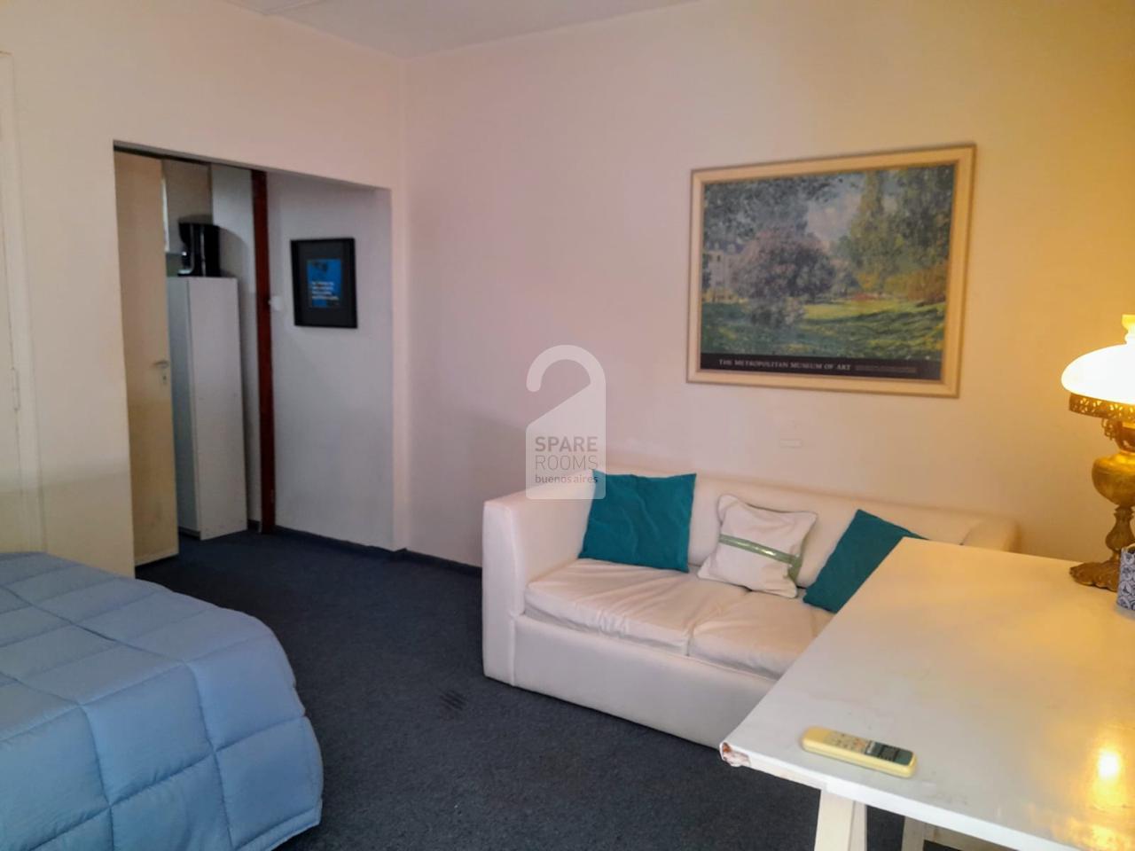 Single and private room for rent for students in Buenos Aires 